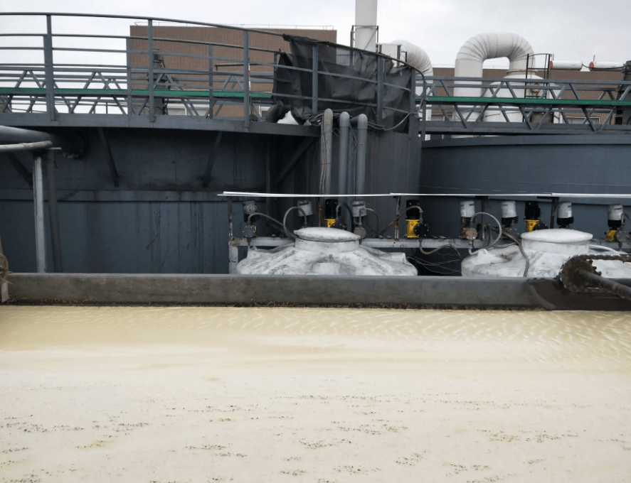 （圖：盾構(gòu)污水泡沫）