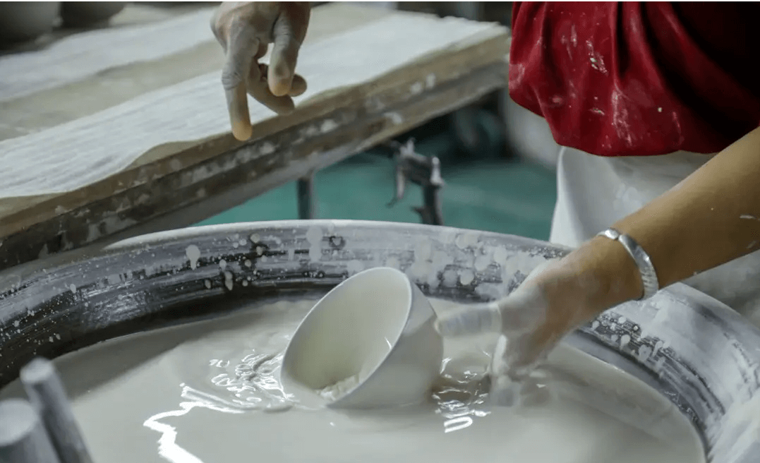 （圖：陶瓷漿料制備工藝）