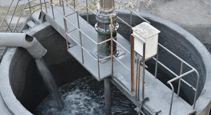 (圖:石膏脫硫塔起泡現(xiàn)場(chǎng))